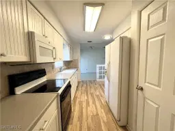 Picture of 204 Norwich Ave, Lehigh Acres, FL 33936
