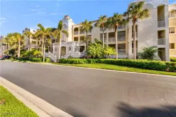 Picture of 7725 Pebble Creek Cir 305, Naples, FL 34108