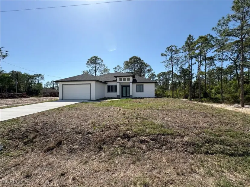 Picture of 850 Chapman Ave S, Lehigh Acres FL 33974