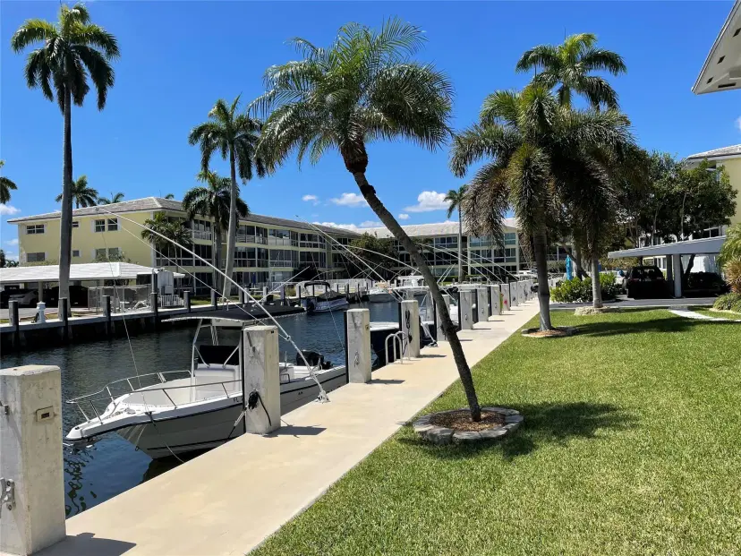 Picture of 3050 NE 48Th St 206, Fort Lauderdale, FL 33308