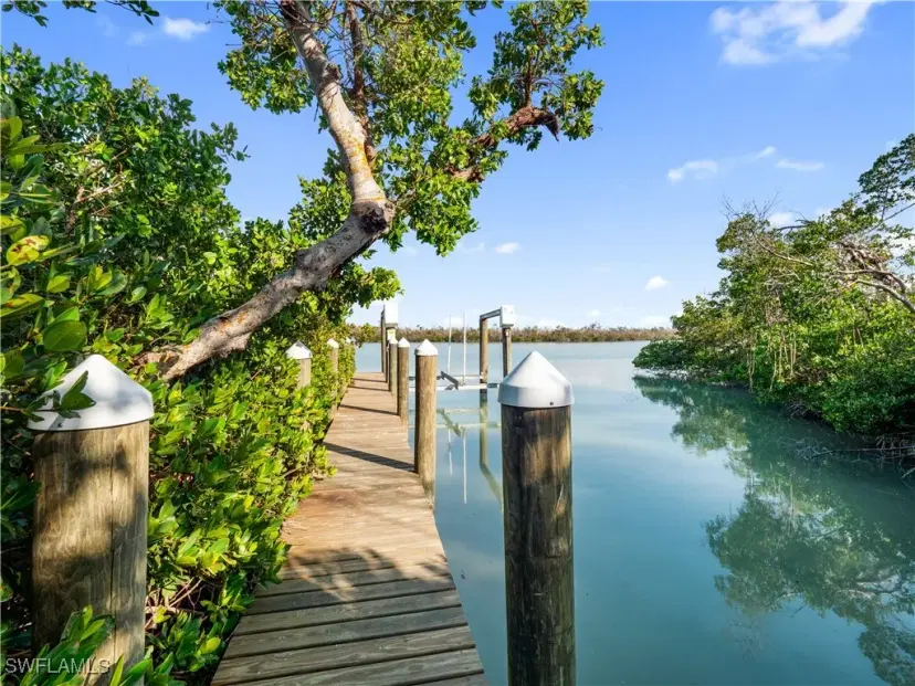 Picture of 16543 Captiva Dr, Captiva FL 33924