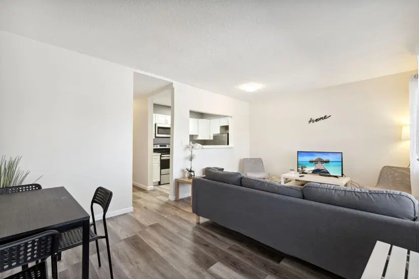 Picture of 1450 NE 170Th Street 114, North Miami Beach FL 33162