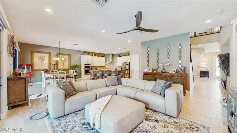 Picture of 12696 Astor Pl, Fort Myers FL 33913