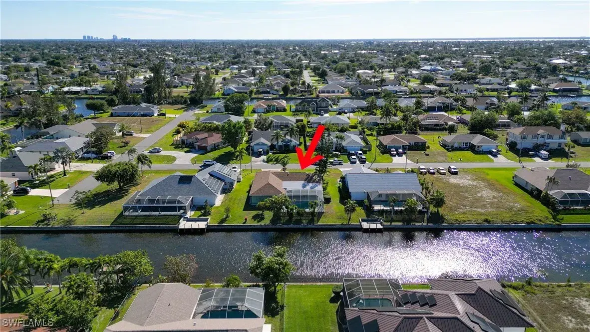 Picture of 2226 SE 5Th Pl, Cape Coral, FL 33990