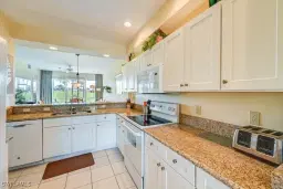 Picture of 7905 Mahogany Run Ln 1314, Naples, FL 34113
