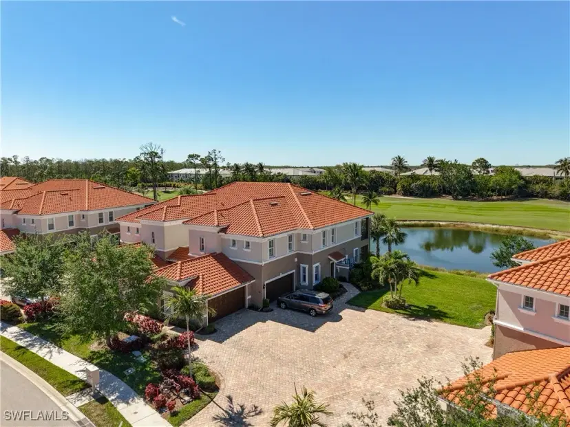 Picture of 10271 Glastonbury Cir 202, Fort Myers FL 33913