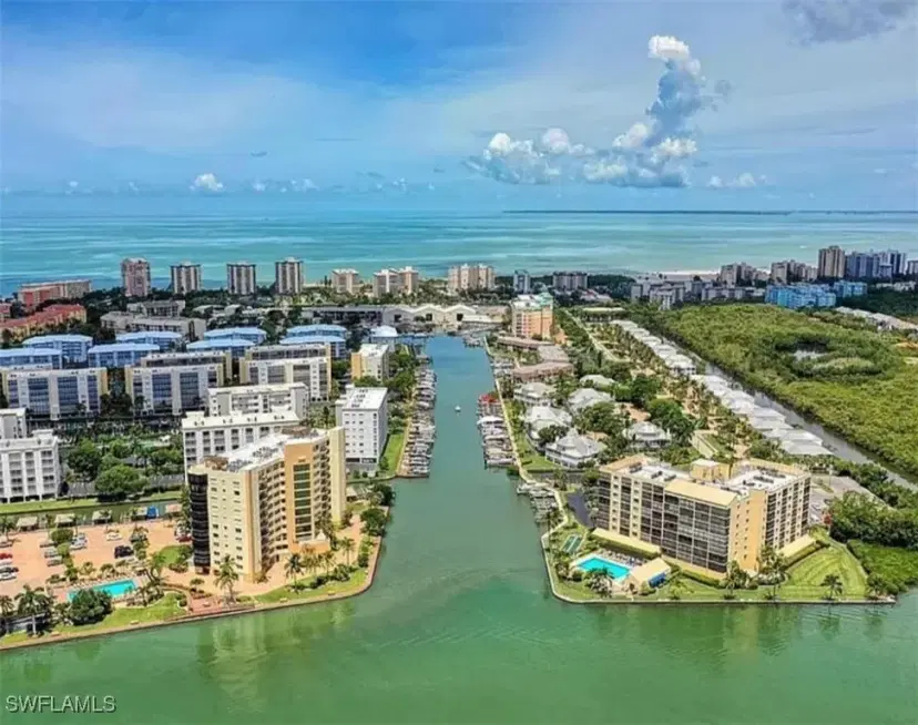 Picture of 200 Lenell Rd 120, Fort Myers Beach FL 33931