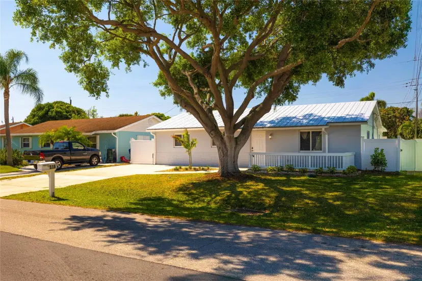 Picture of 516 E Whitney Dr, Jupiter FL 33458