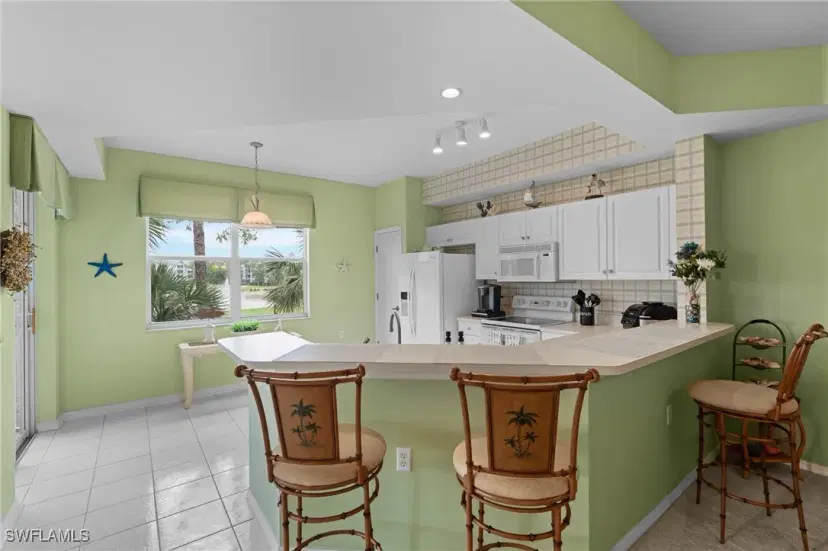 Picture of 3960 Loblolly Bay Dr 4-202, Naples FL 34114