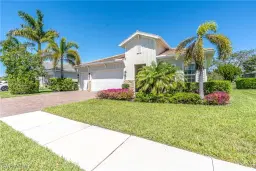 Picture of 14717 Leeward Dr, Naples, FL 34114