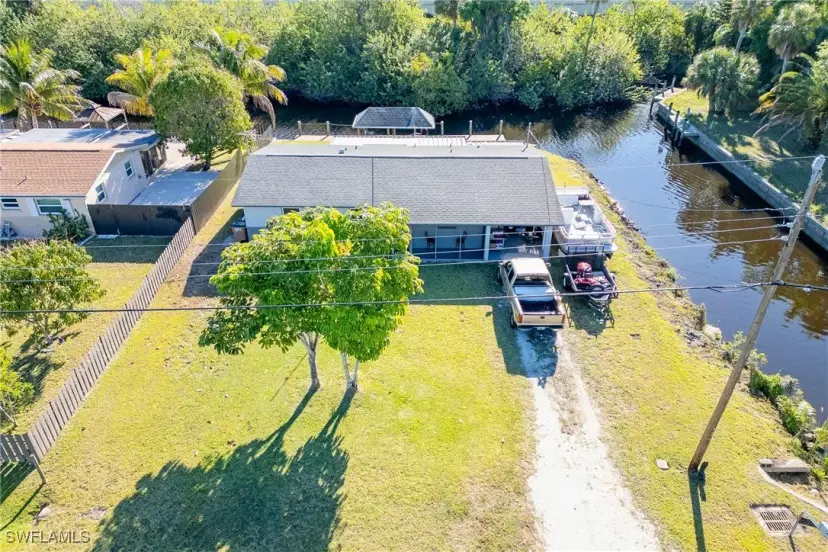 Picture of 145 Schneider Dr, Fort Myers FL 33905