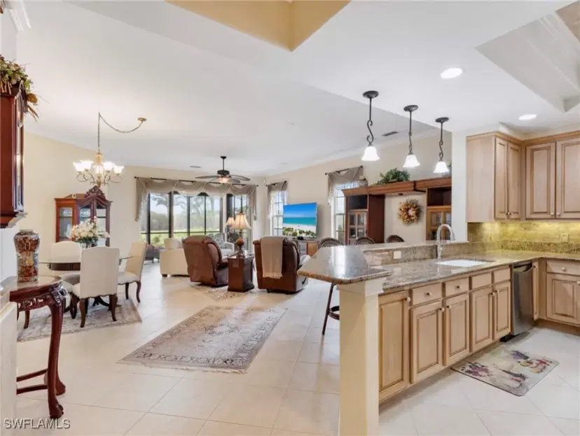 Picture of 11239 Bienvenida Ct 102, Fort Myers FL 33908