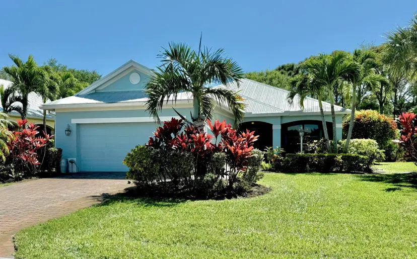 Picture of 447 11Th Square Sw, Vero Beach FL 32962