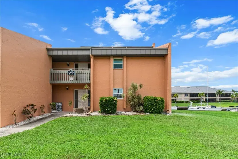 Picture of 1355 Rock Dove Ct 1-2, Punta Gorda FL 33950
