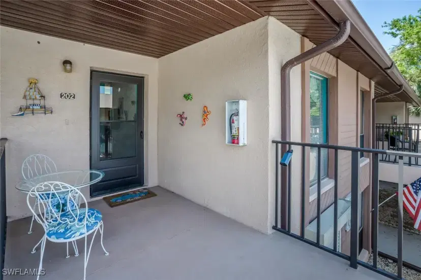 Picture of 248 Pebble Beach Cir G202, Naples FL 34113