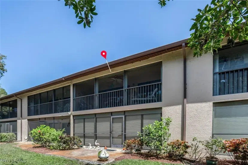 Picture of 248 Pebble Beach Cir G202, Naples FL 34113