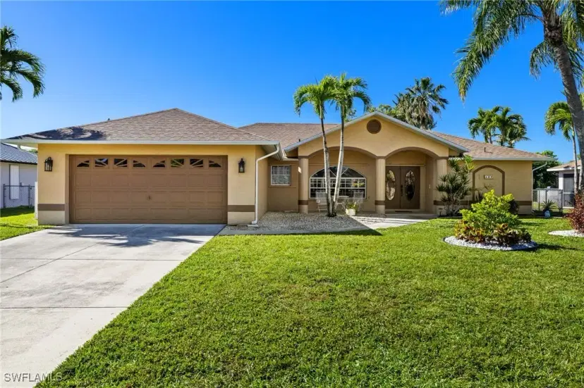 Picture of 402 SE 21St St, Cape Coral FL 33990