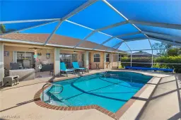 Picture of 402 SE 21St St, Cape Coral, FL 33990