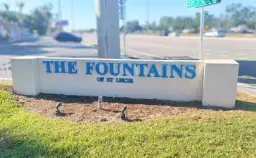 Picture of 235 SE Village Drive 235, Port St Lucie, FL 34952