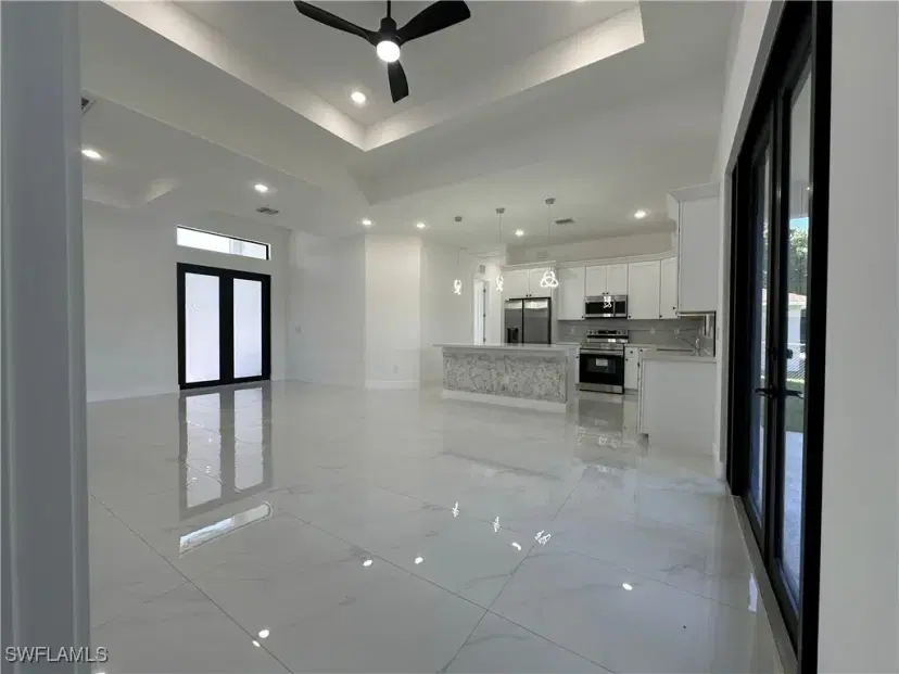 Picture of 3910 6Th St Sw, Lehigh Acres FL 33976