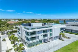 Picture of 1165 8Th St S 201, Naples, FL 34102