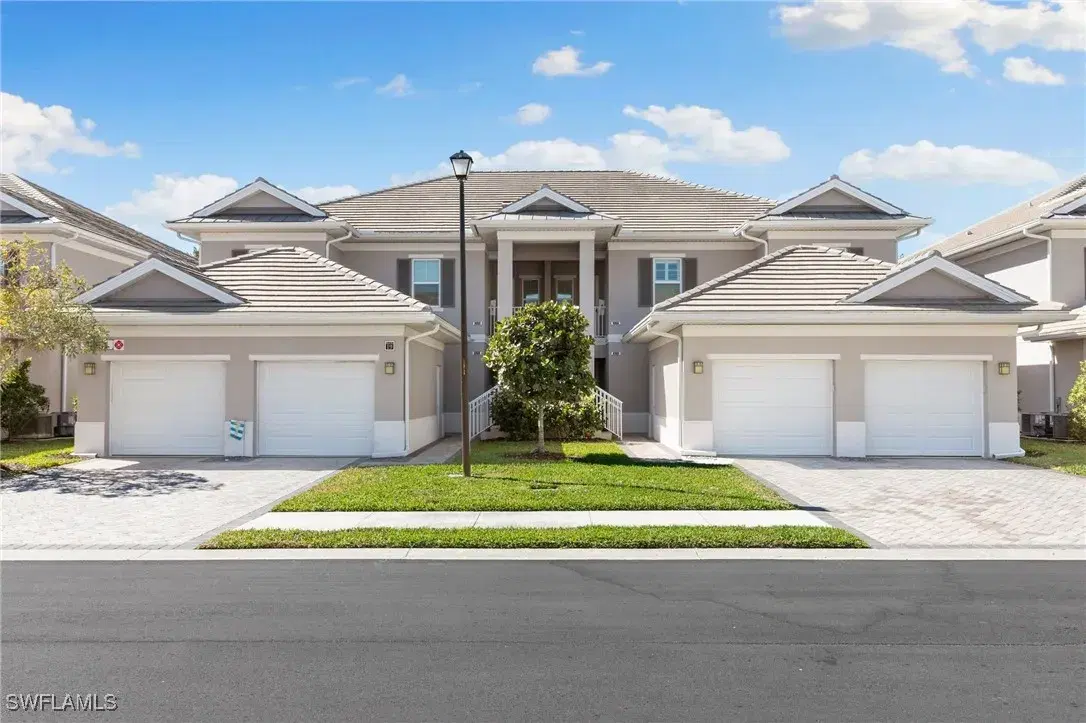 Picture of 238 Indies Dr E 101, Naples, FL 34114