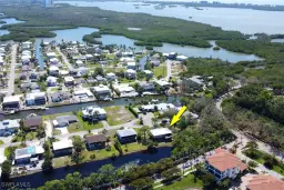 Picture of 4764 Pembrooke Ln, Bonita Springs, FL 34134