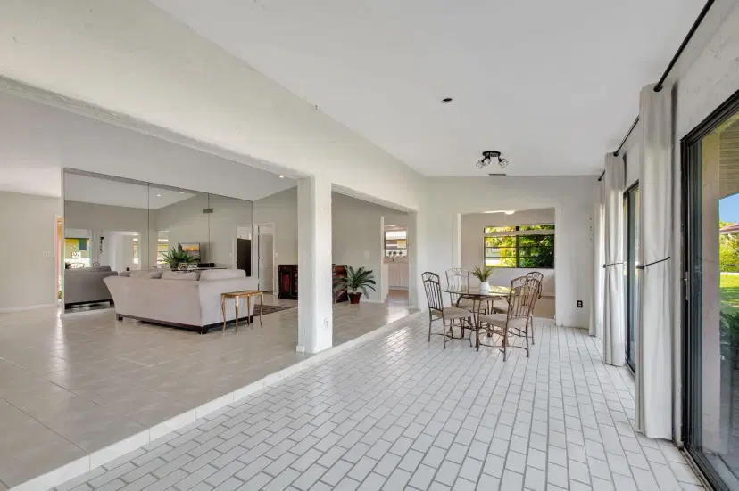 Picture of 10452 Greentrail Drive N, Boynton Beach FL 33436