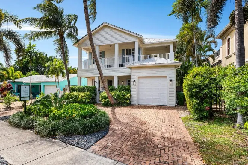 Picture of 639 NE 17Th Way, Fort Lauderdale FL 33304