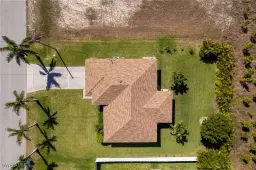 Picture of 1627 SW 25Th Ter, Cape Coral, FL 33914