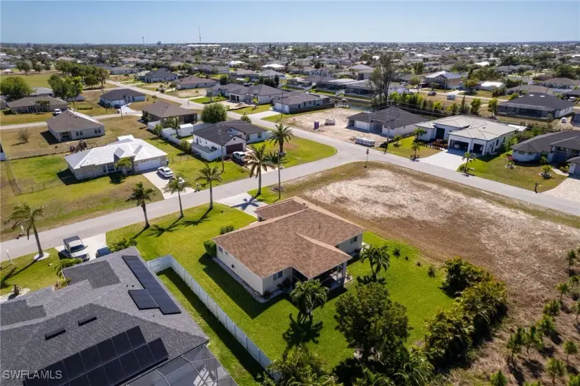 Picture of 1627 SW 25Th Ter, Cape Coral FL 33914