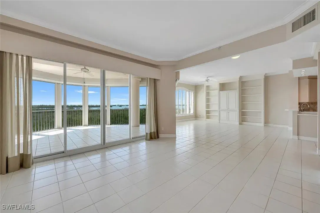 Picture of 4811 Island Pond Ct 402, Bonita Springs, FL 34134