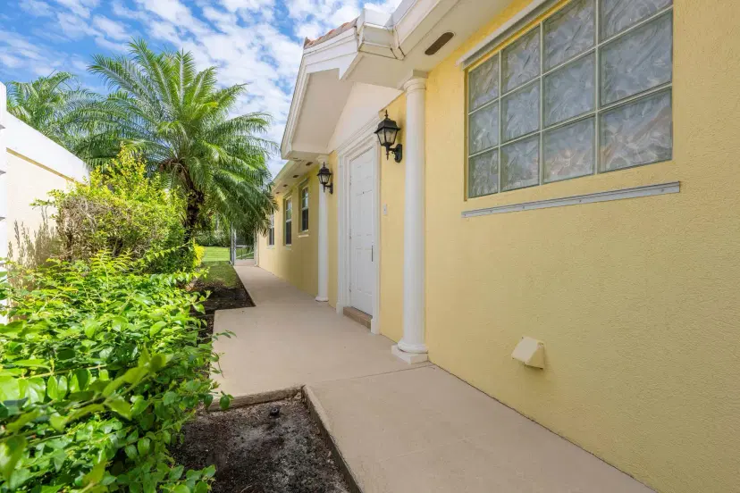 Picture of 10701 SW Hartwick Drive, Port St Lucie FL 34987