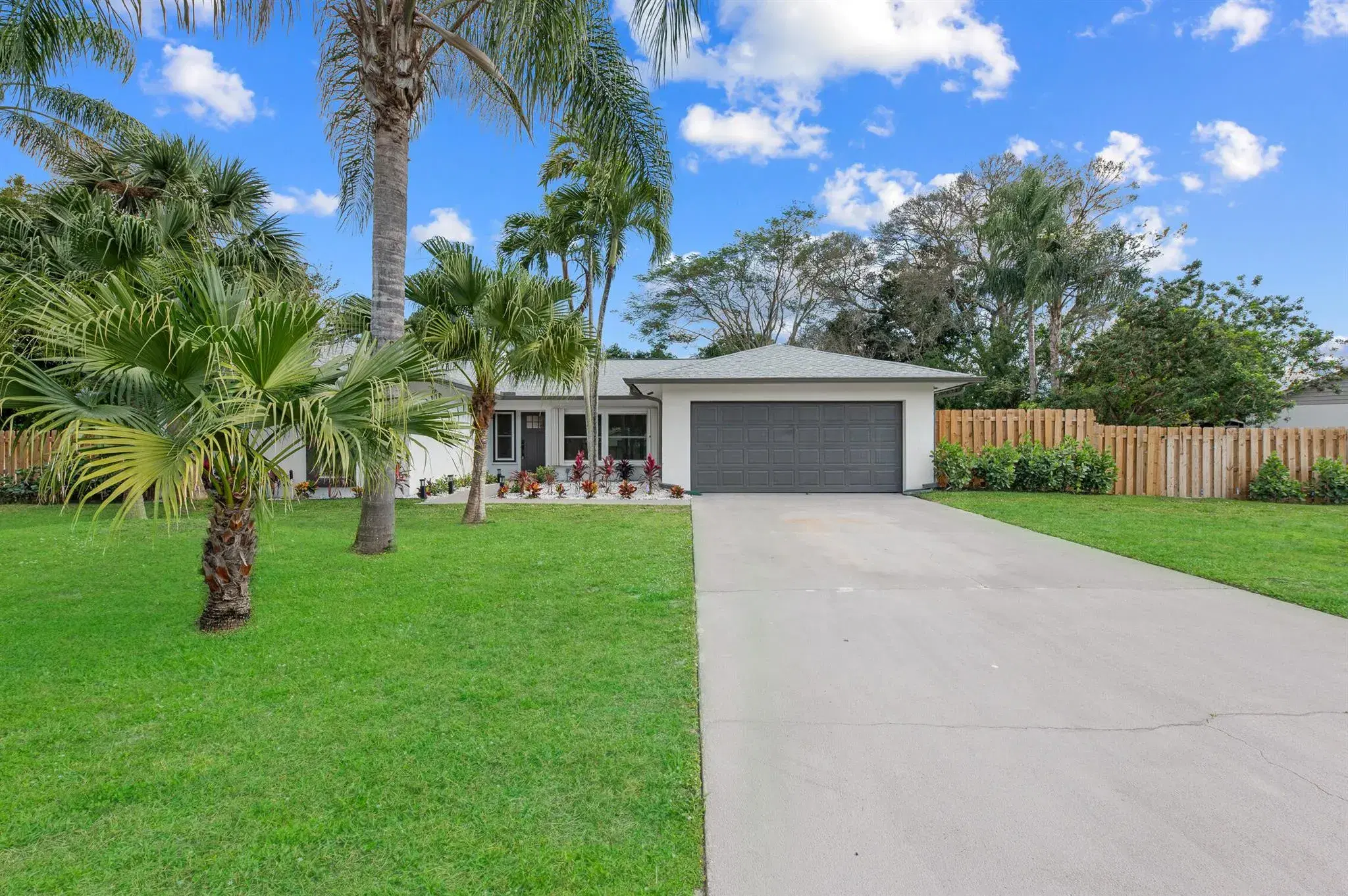 Picture of 280 Sulky Way, Wellington, FL 33414