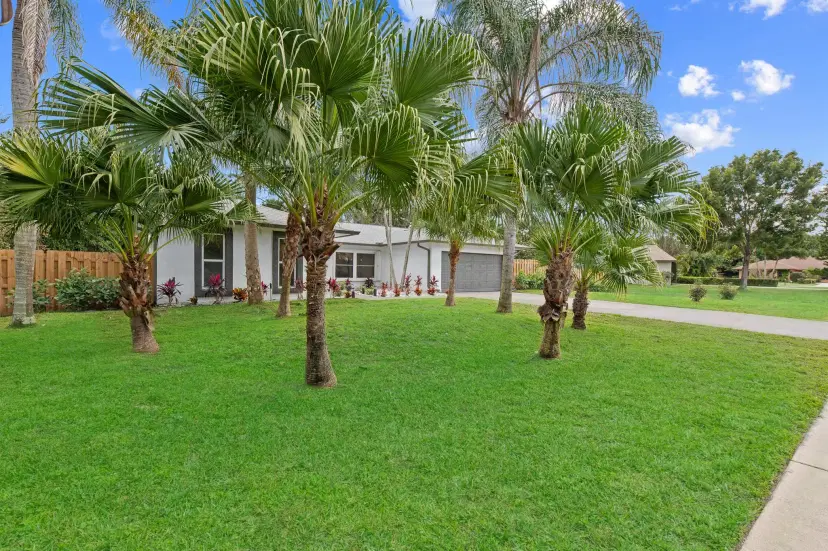Picture of 280 Sulky Way, Wellington FL 33414
