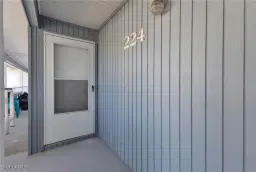 Picture of 22375 Edgewater Dr 224, Punta Gorda, FL 33980
