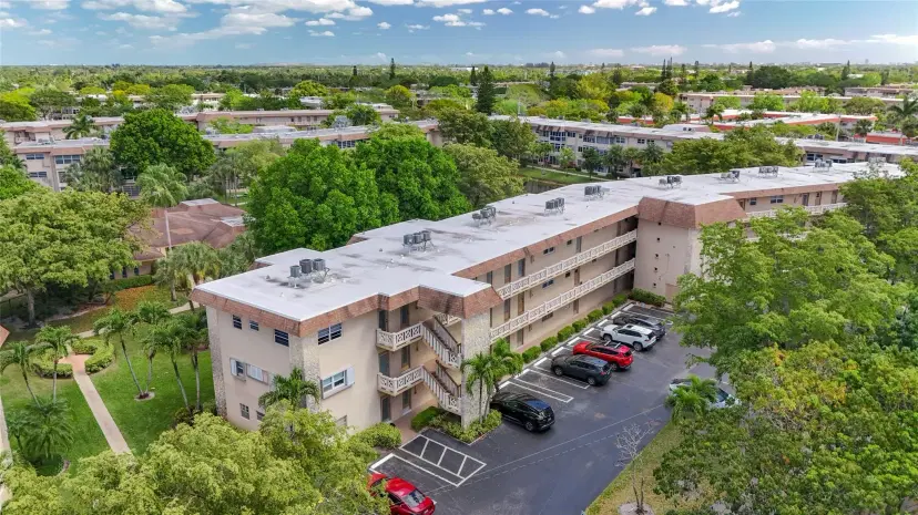 Picture of 5001 NW 34Th St 201, Lauderdale Lakes FL 33319