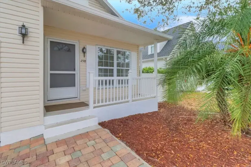 Picture of 238 Leawood Cir, Naples FL 34104