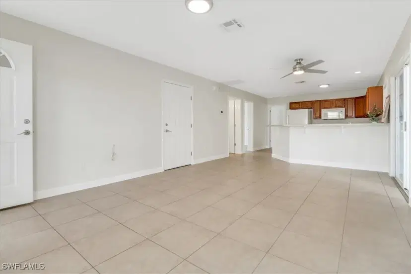 Picture of 238 Leawood Cir, Naples FL 34104