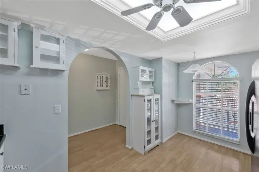 Picture of 529 Mardel Dr 311, Naples, FL 34104