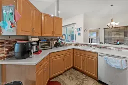 Picture of 1124 NE 15Th St, Cape Coral, FL 33909