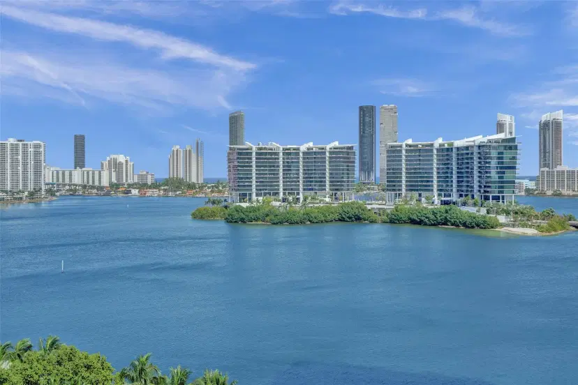 Picture of 3301 NE 183Rd St 1106, Aventura FL 33160