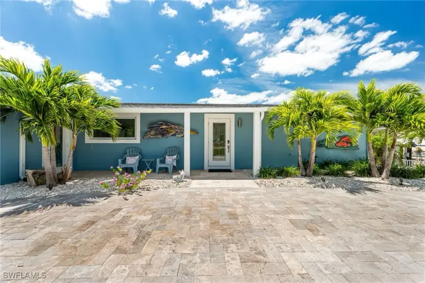 Picture of 203 1St St, Bonita Springs FL 34134