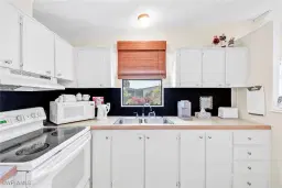 Picture of 41 Oceans Blvd 41, Naples, FL 34104