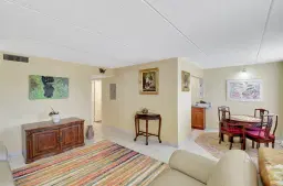 Picture of 400 Village Green Circle W 212, Palm Springs, FL 33461