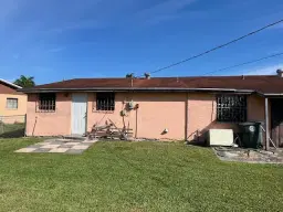 Picture of 932 SW Avenue H, Belle Glade, FL 33430