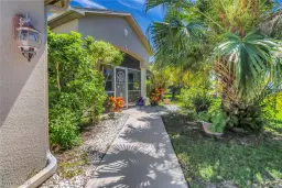 Picture of 2520 Hawks Preserve Dr, Fort Myers, FL 33905