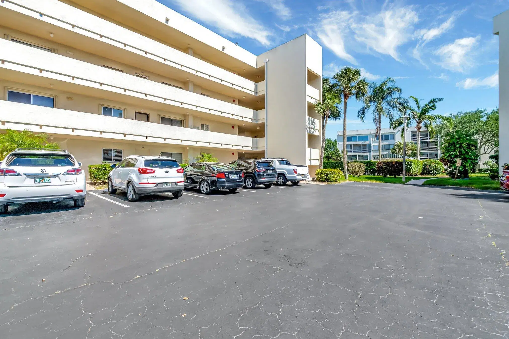 Picture of 3178 Via Poinciana 201, Lake Worth, FL 33467