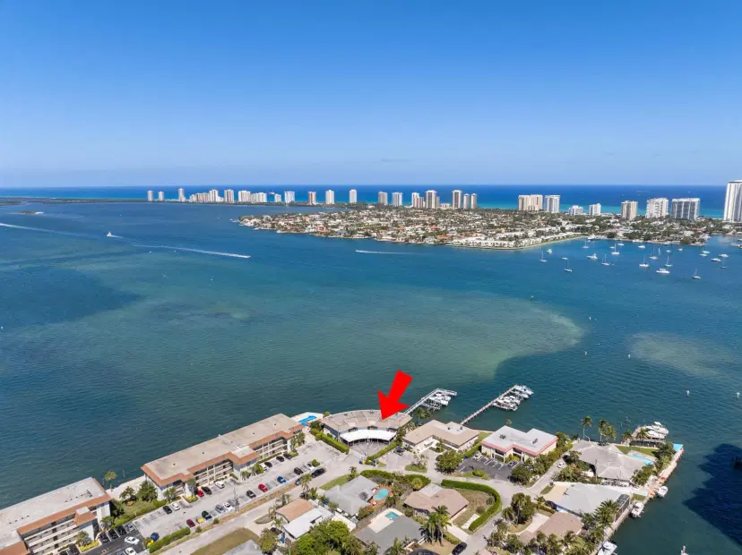 Picture of 371 Wilma Circle 3, Riviera Beach FL 33404