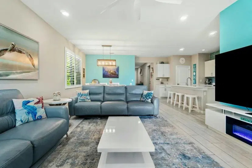 Picture of 7235 SE Pine Valley Court, Hobe Sound FL 33455
